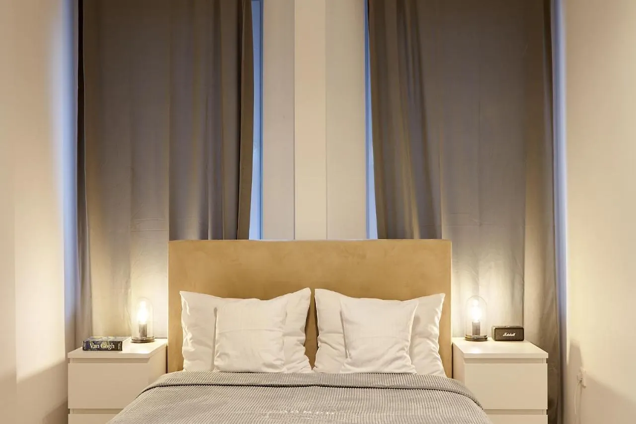 Oomph Warsaw Central Premium Apartments 0*,  Polska